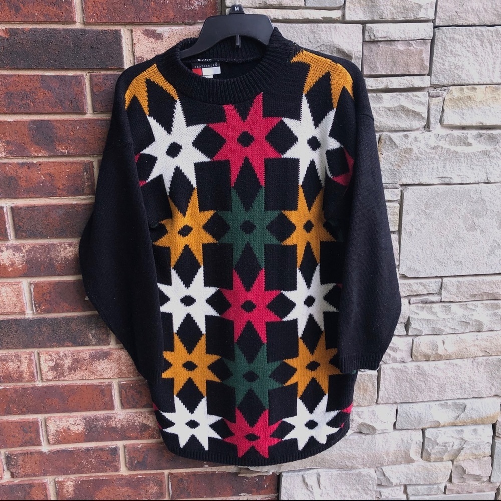Headliners Long Black Sweater Top Colored Stars Lg